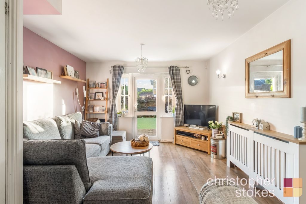 Property photo 2 of 16 4692283