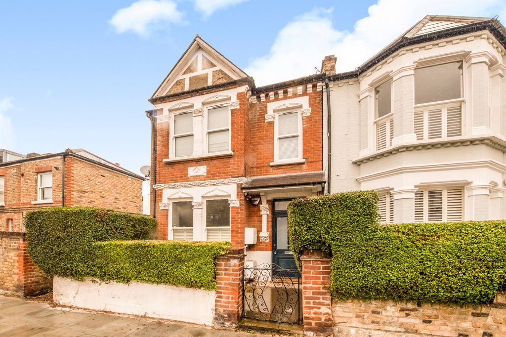 Property photo 1 of 10