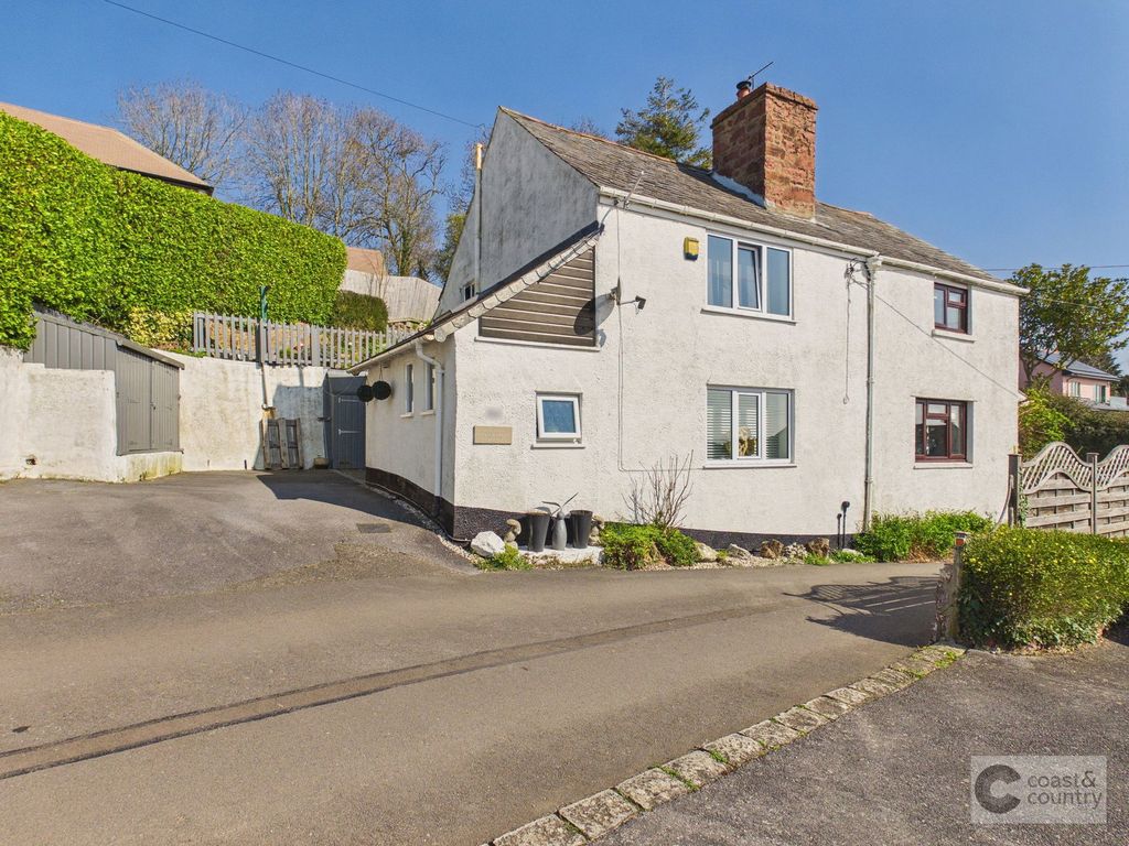 Property photo 1 of 30