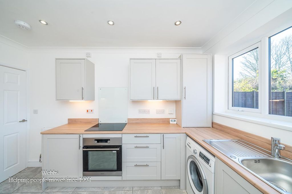 Property photo 2 of 30 Webbs-12.Jpg