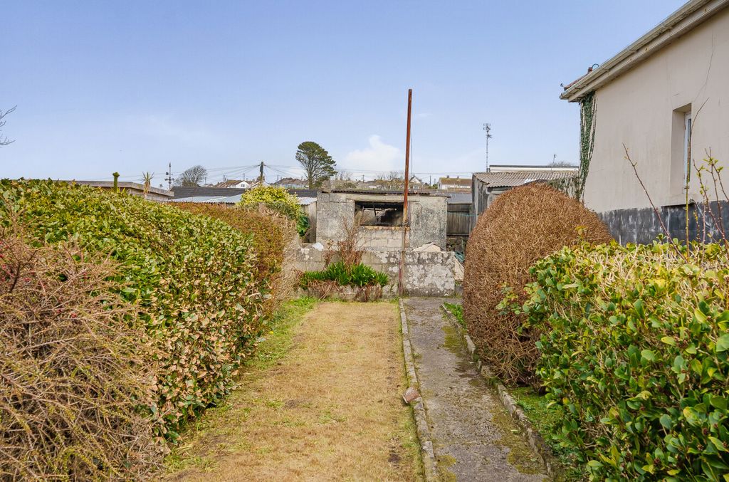 Property photo 2 of 21 1265801 (15).Jpg