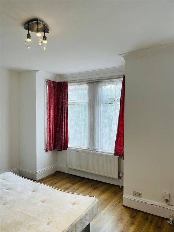Property photo 2 of 5 Whatsapp Image 2025-08-20 At 2.32.54 Pm.Jpeg