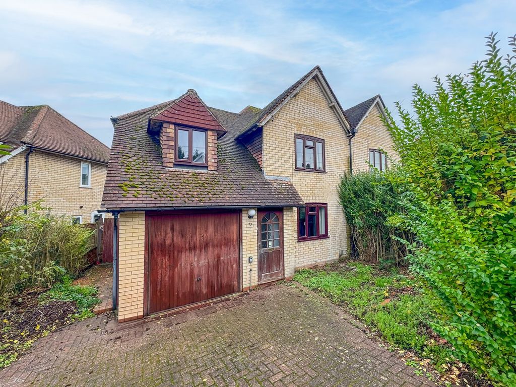 Property photo 1 of 18