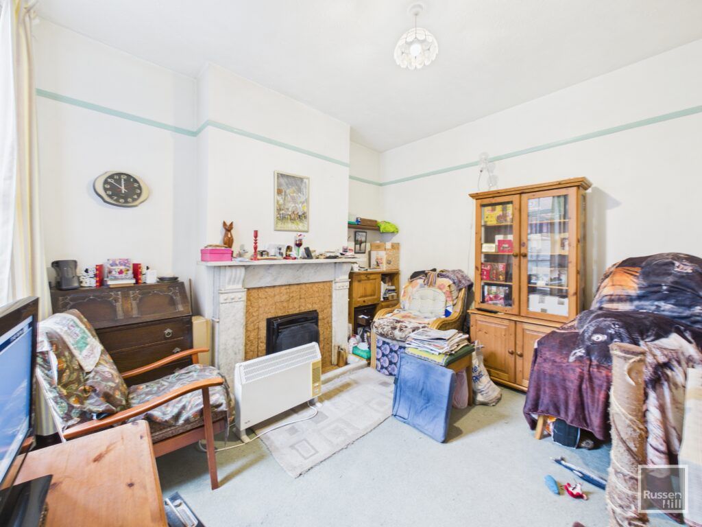 Property photo 3 of 17