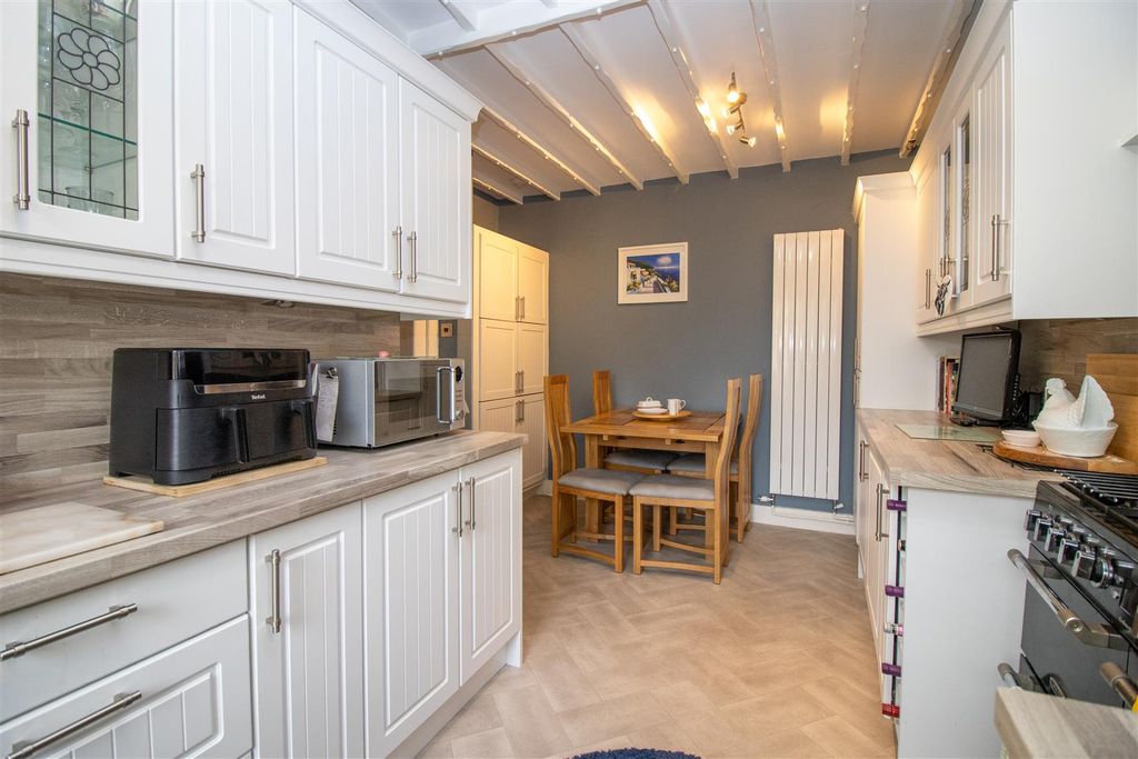 Property photo 3 of 29 Img_8410.Jpg