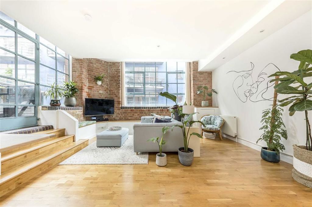 Property photo 3 of 7