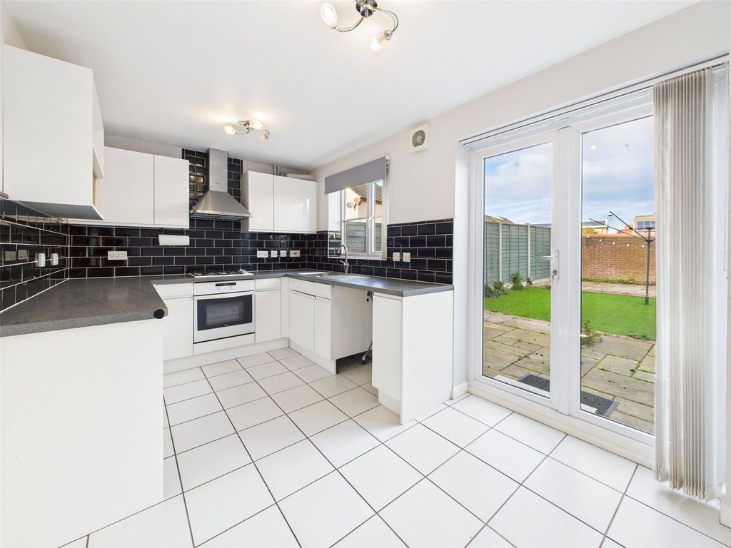 Property photo 2 of 13 Picture No. 03