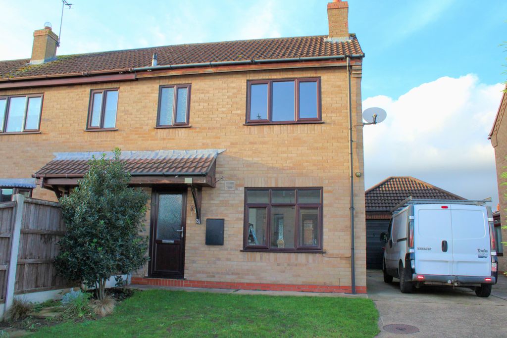 Property photo 1 of 9