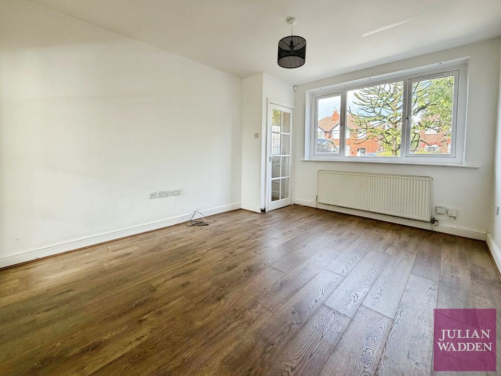 Property photo 2 of 15 Picture No. 56