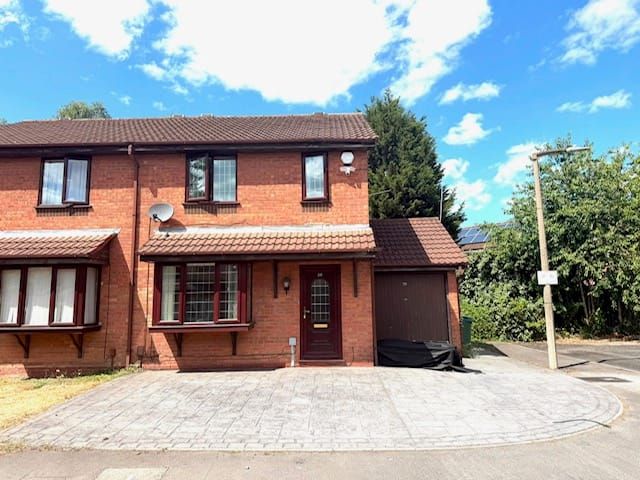 Property photo 1 of 8