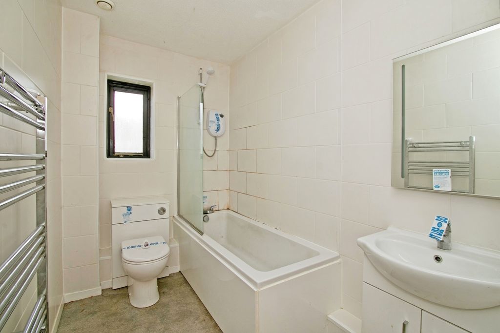 Property photo 3 of 13 Photo