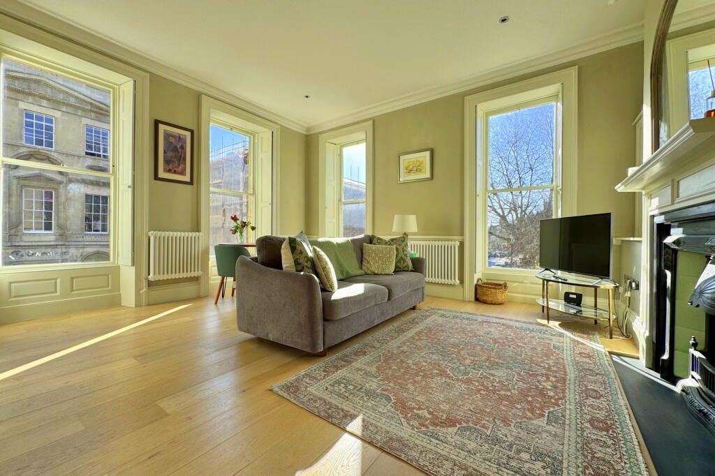 Property photo 2 of 5 Living Room