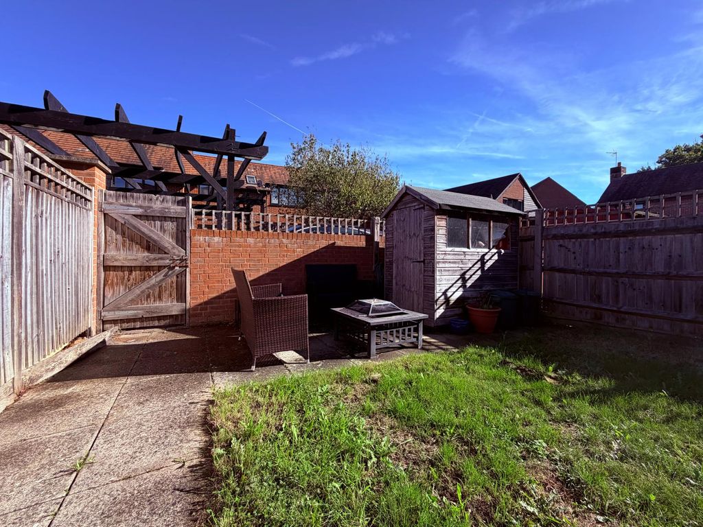 Property photo 2 of 20