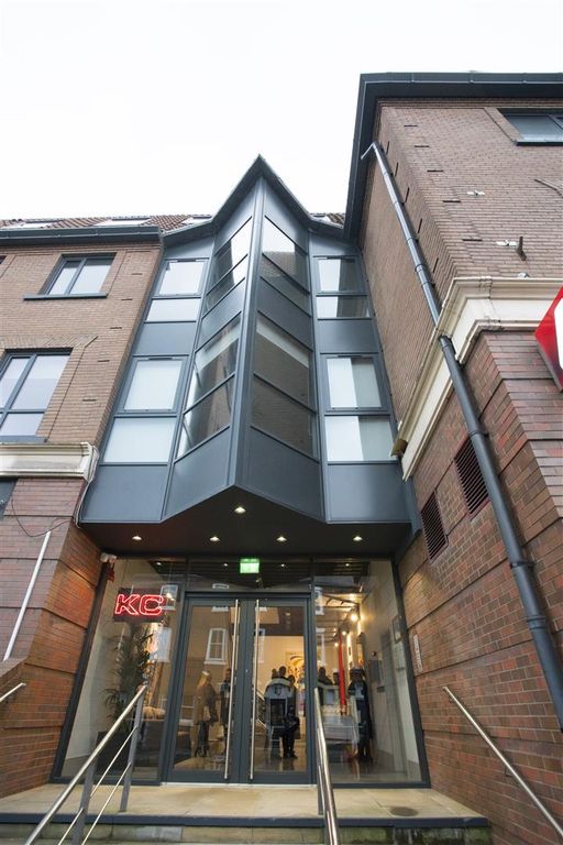 Property photo 1 of 5