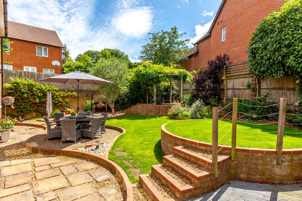 Property photo 3 of 25 Rear Garden