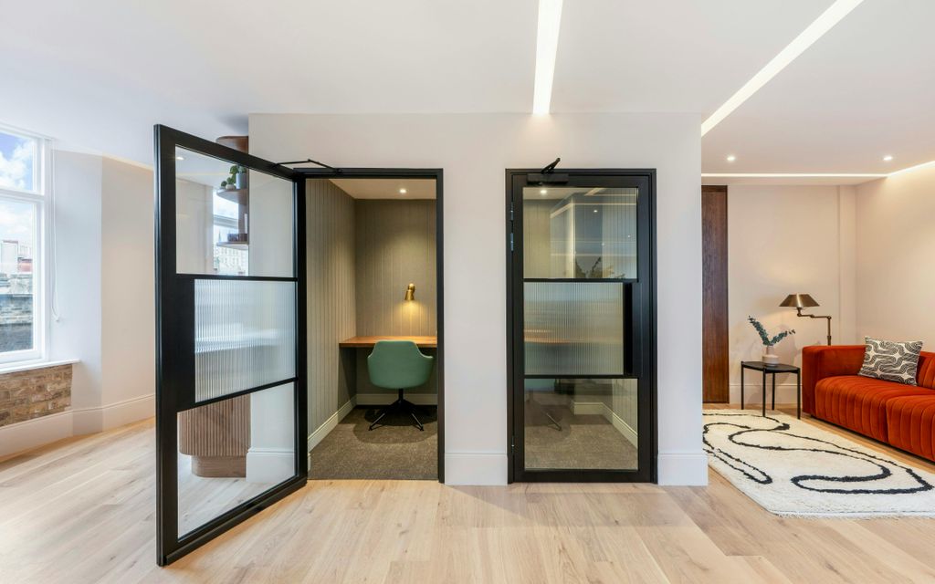 Property photo 3 of 9 4F95F24E-759B-4d3B-8E89-48B9A4De83F4.Jpg