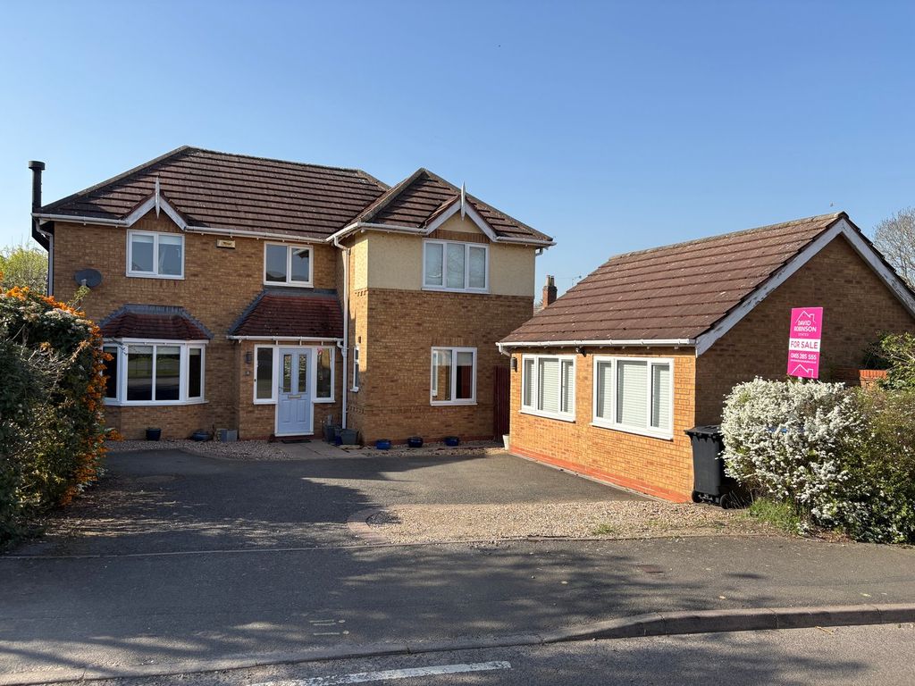 Property photo 1 of 18