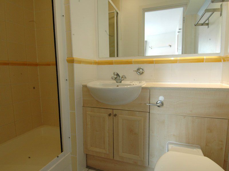 Property photo 2 of 6 Gallery