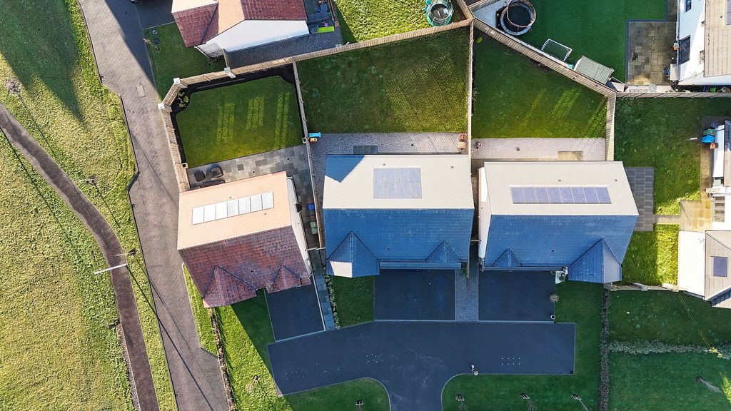 Additional image 28 of 5 bed detached house for saleEast Cairn View, Murieston, Livingston EH54