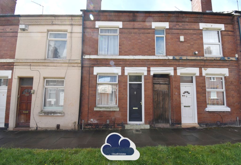 Property photo 1 of 12