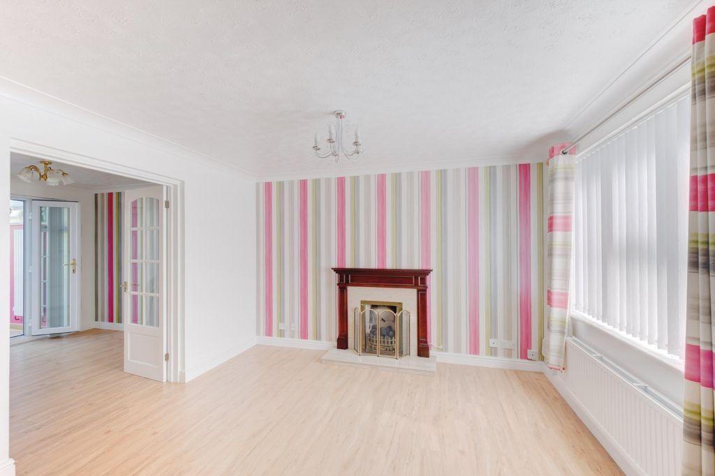 Property photo 3 of 20 Picture No. 41