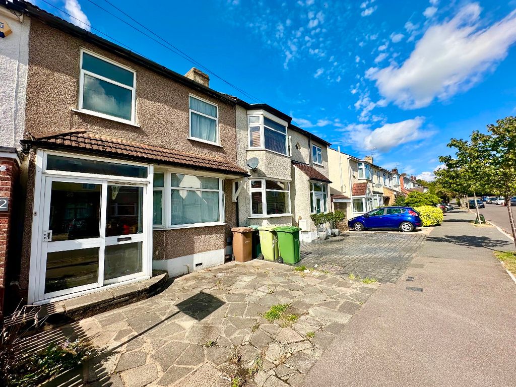Property photo 1 of 11