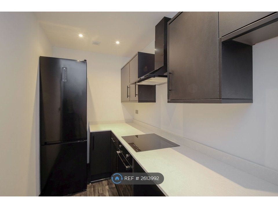 Property photo 3 of 8 Wow Kitchen