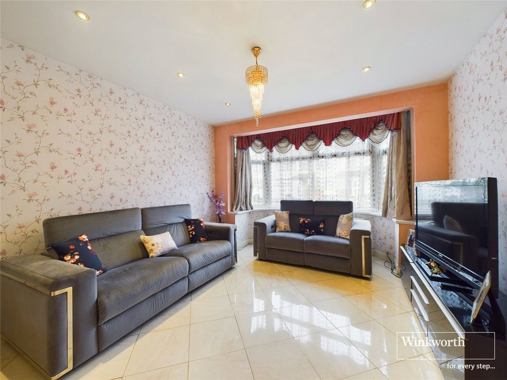 Property photo 1 of 11 Reception Room