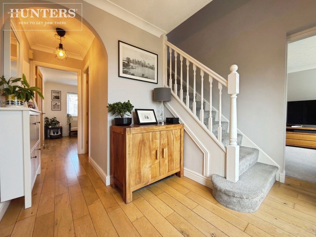 Property photo 2 of 26 Pbox-Img.Jpg