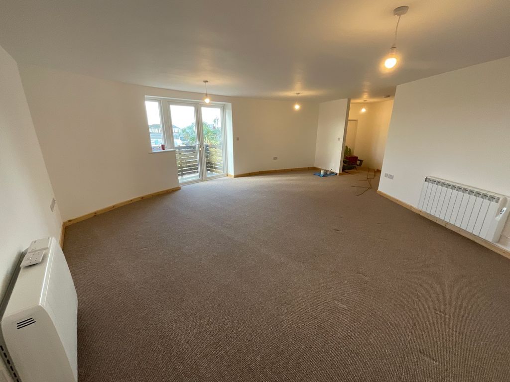 Additional image 8 of 3 bed flat to rentOn The Waves, Crooklets, Bude, Cornwall EX23
