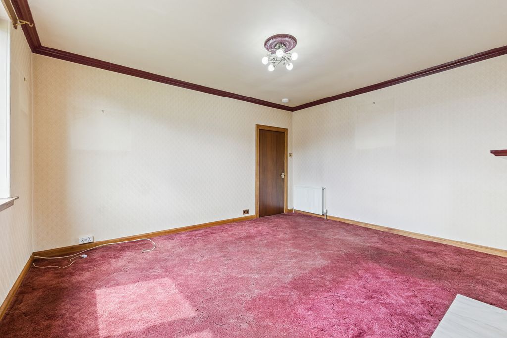 Property photo 3 of 18 General 2T8A3640
