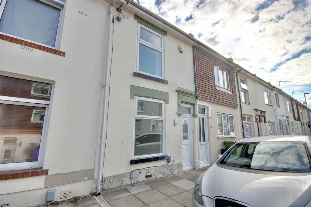 Property photo 1 of 14 A4E2F9C0-Ecee-49D1-B1E5-15A88E7B3Cfe_1_201_A.Jpeg