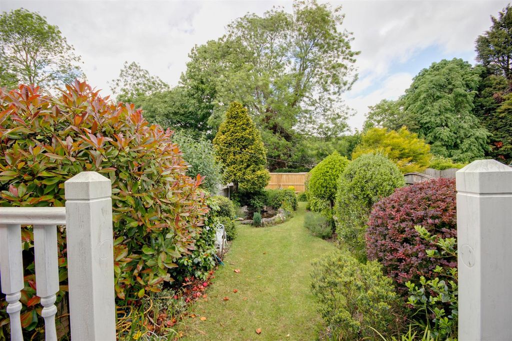 Property photo 3 of 15