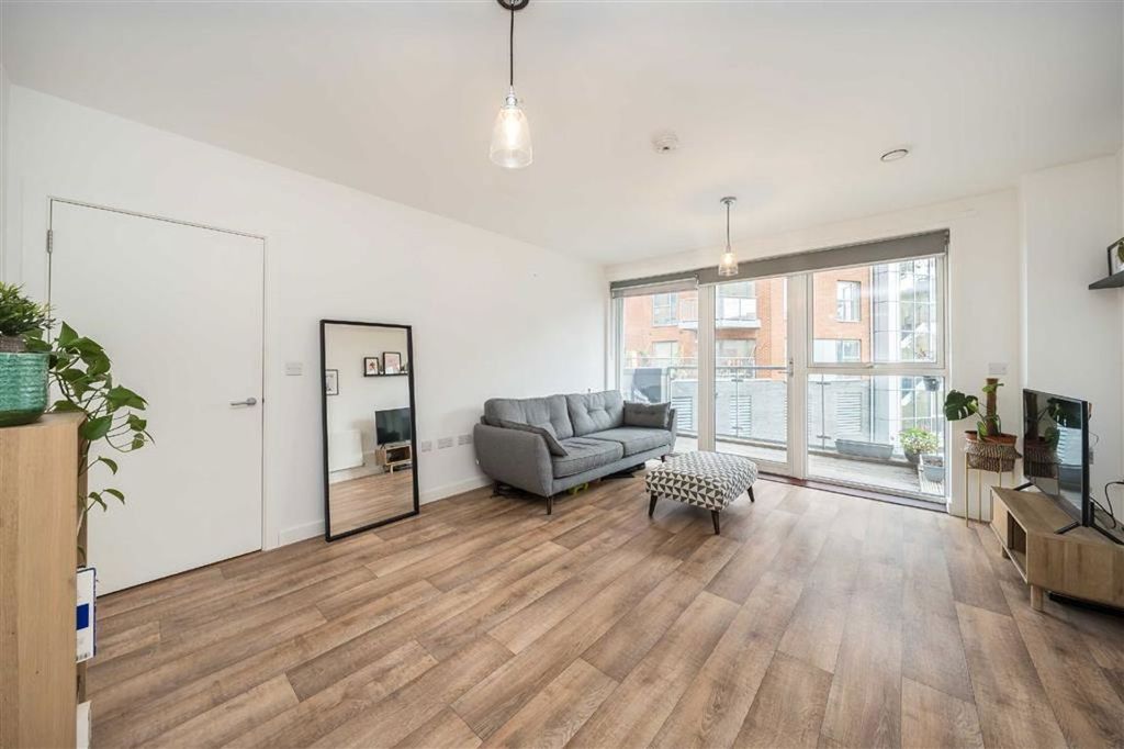 Property photo 2 of 7