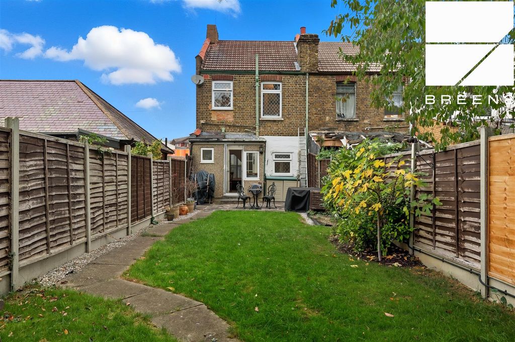 Additional image 18 of 2 bed end terrace house for saleCavendish Road, Highams Park, London E4