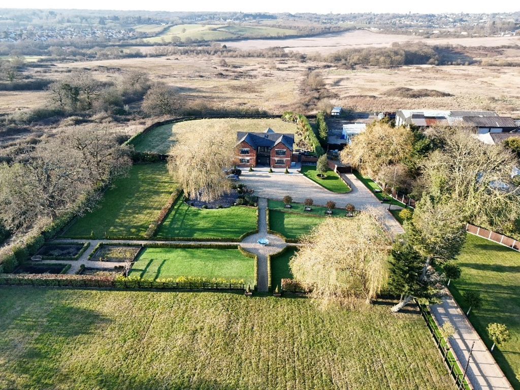 Property photo 3 of 30