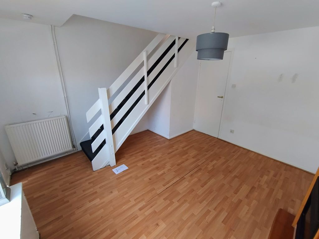 Property photo 2 of 7