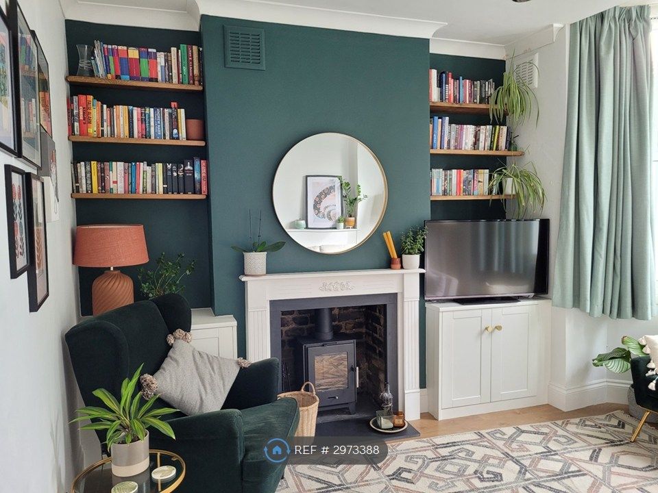 Property photo 1 of 28