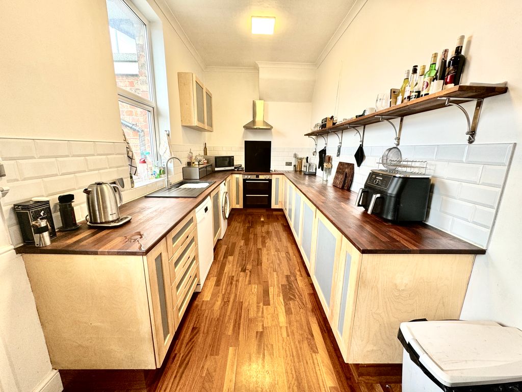 Property photo 1 of 23 Img_0214