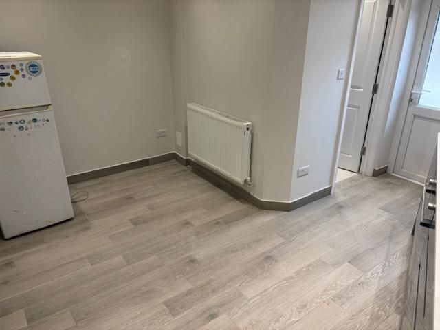 Property photo 3 of 7 Img_0003.Jpeg