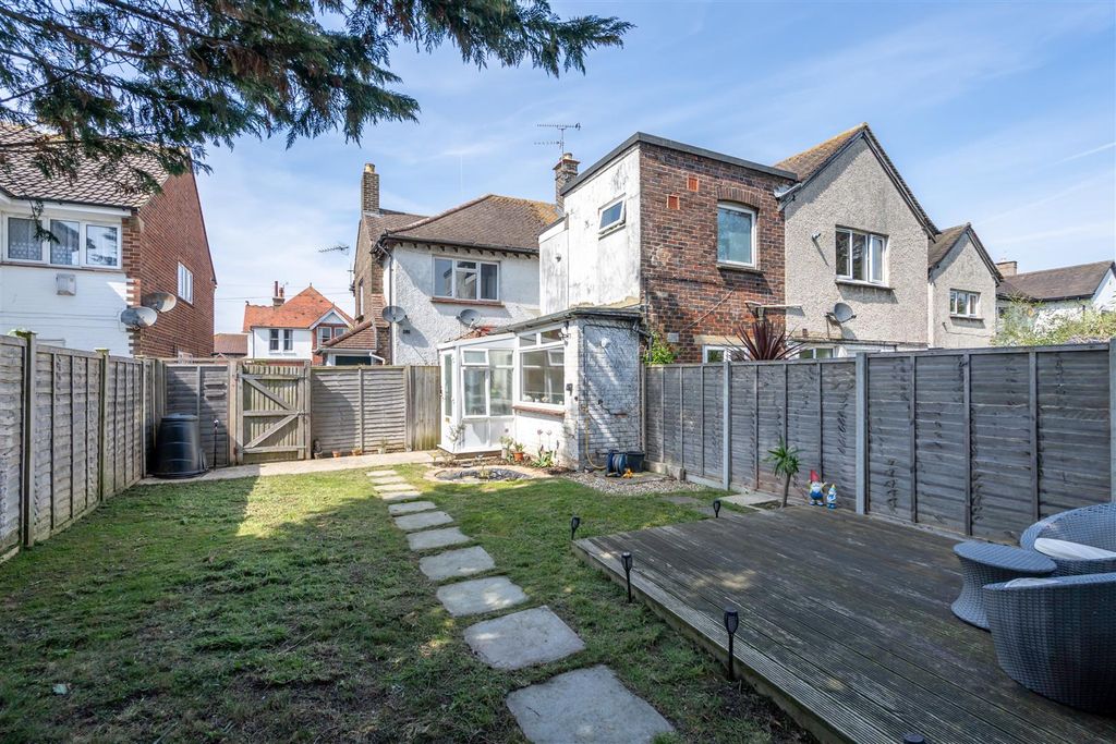 Property photo 1 of 13 Front.Jpg