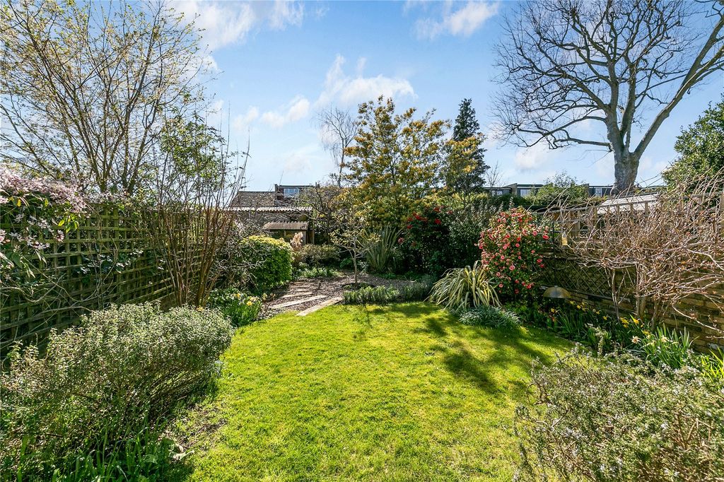 Property photo 2 of 11 Picture No. 07