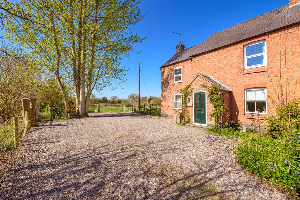 Property photo 1 of 38 Front