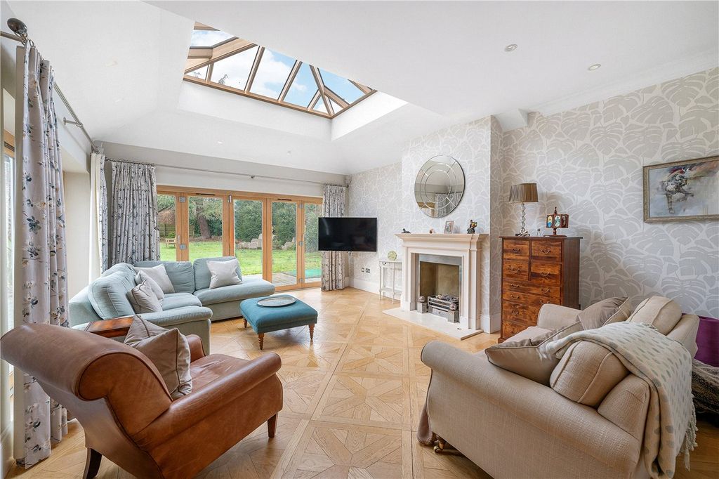 Property photo 2 of 23 Picture No. 39