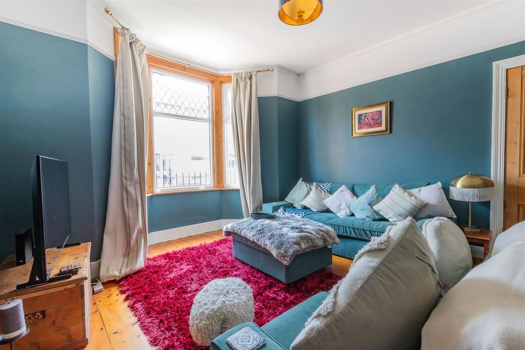 Property photo 3 of 14 27-2.Jpg