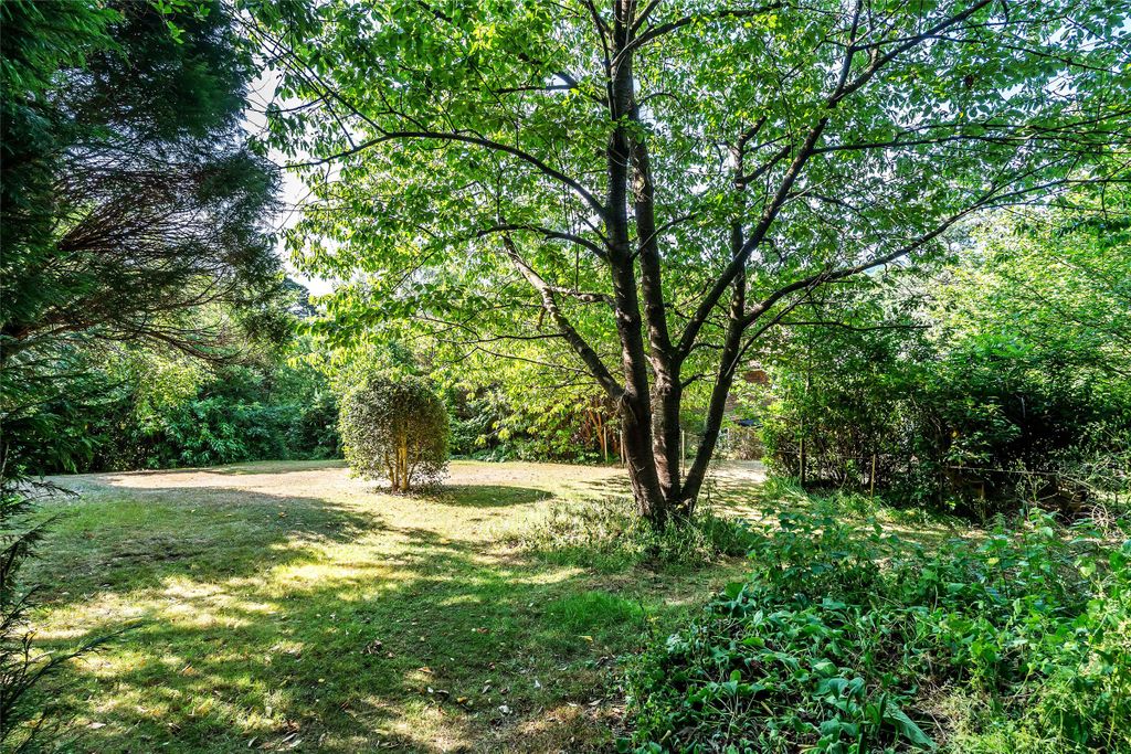 Property photo 2 of 11 Picture No. 01