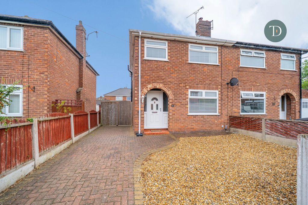 Property photo 1 of 22