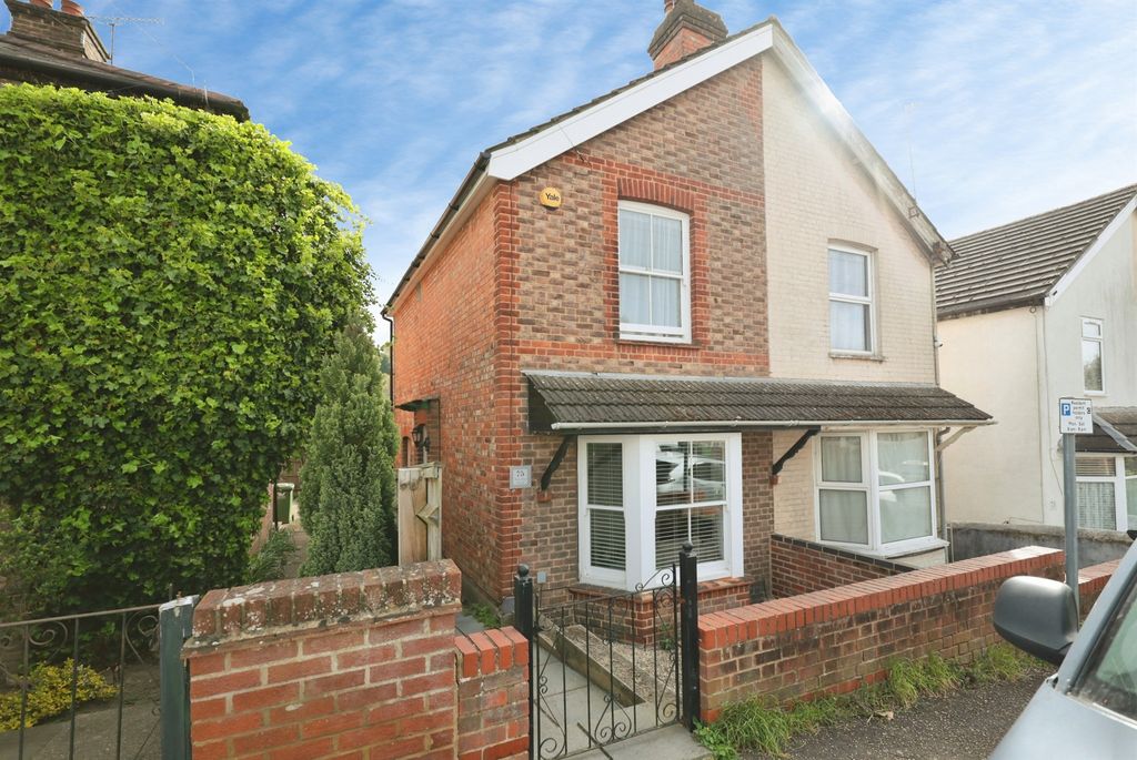 Property photo 1 of 18