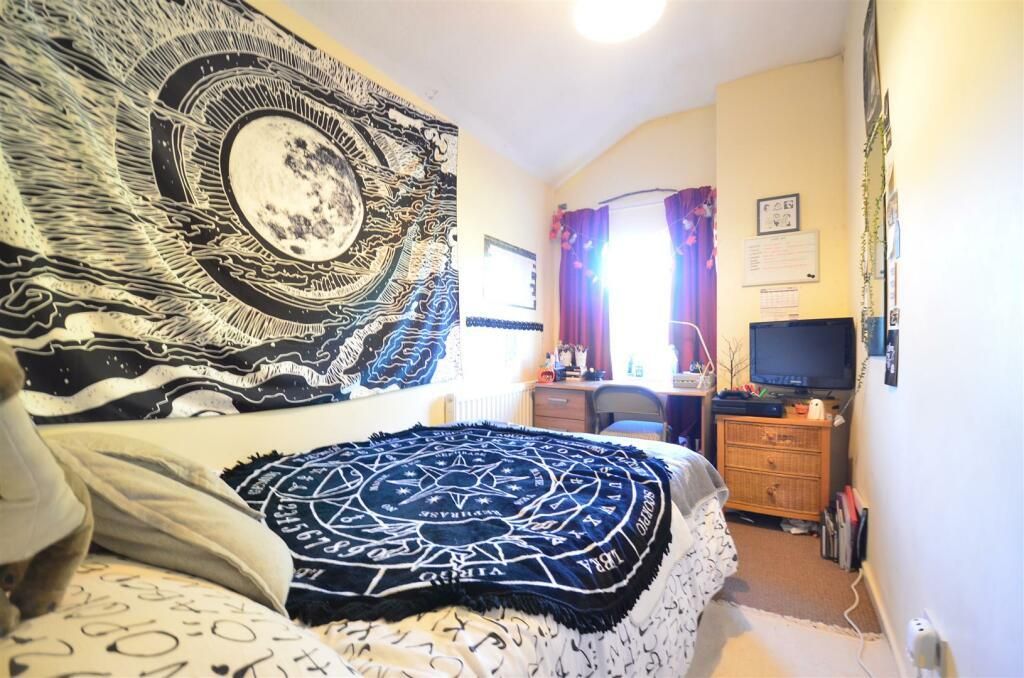 Property photo 3 of 7 13413627638822910.Jpeg