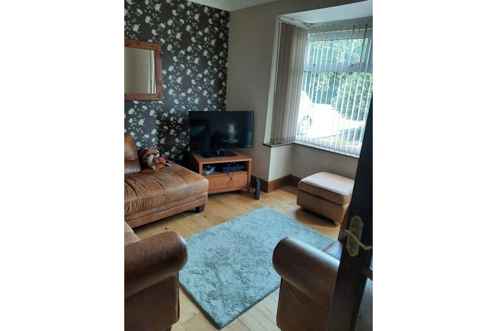 Property photo 3 of 30